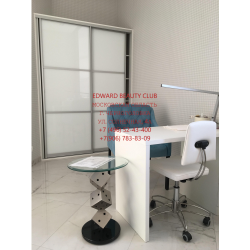 Стул мастера маникюра "SWEET SIT LUXOR"